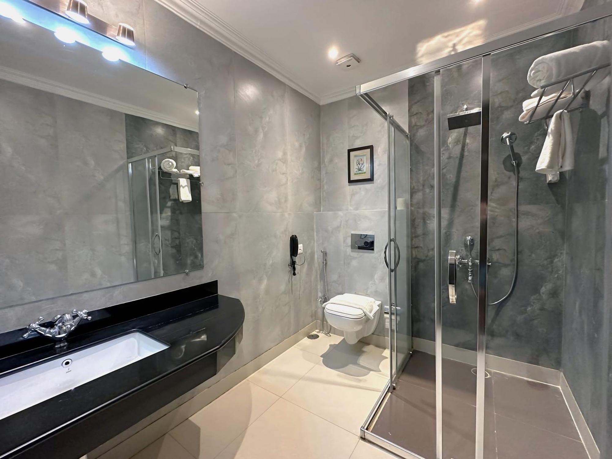 A S Hotels Кхаджурахо Экстерьер фото